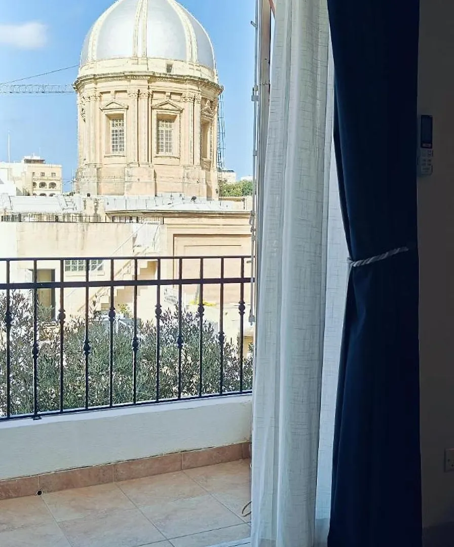 Querencia - Feel At Home Kalkara
